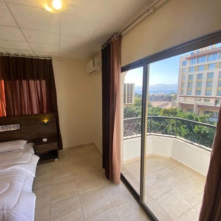 Eden Aqaba Hotel Exteriör bild