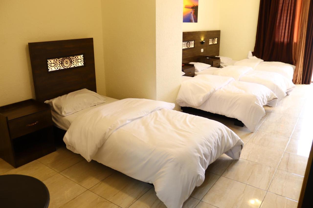 Eden Aqaba Hotel Exteriör bild